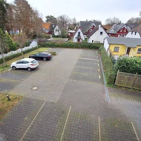 Apartment Am Park 12 Prerow